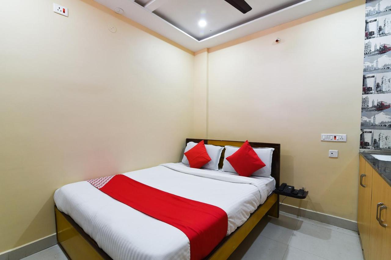 Ramesh Residency Hotel Anantapur Luaran gambar