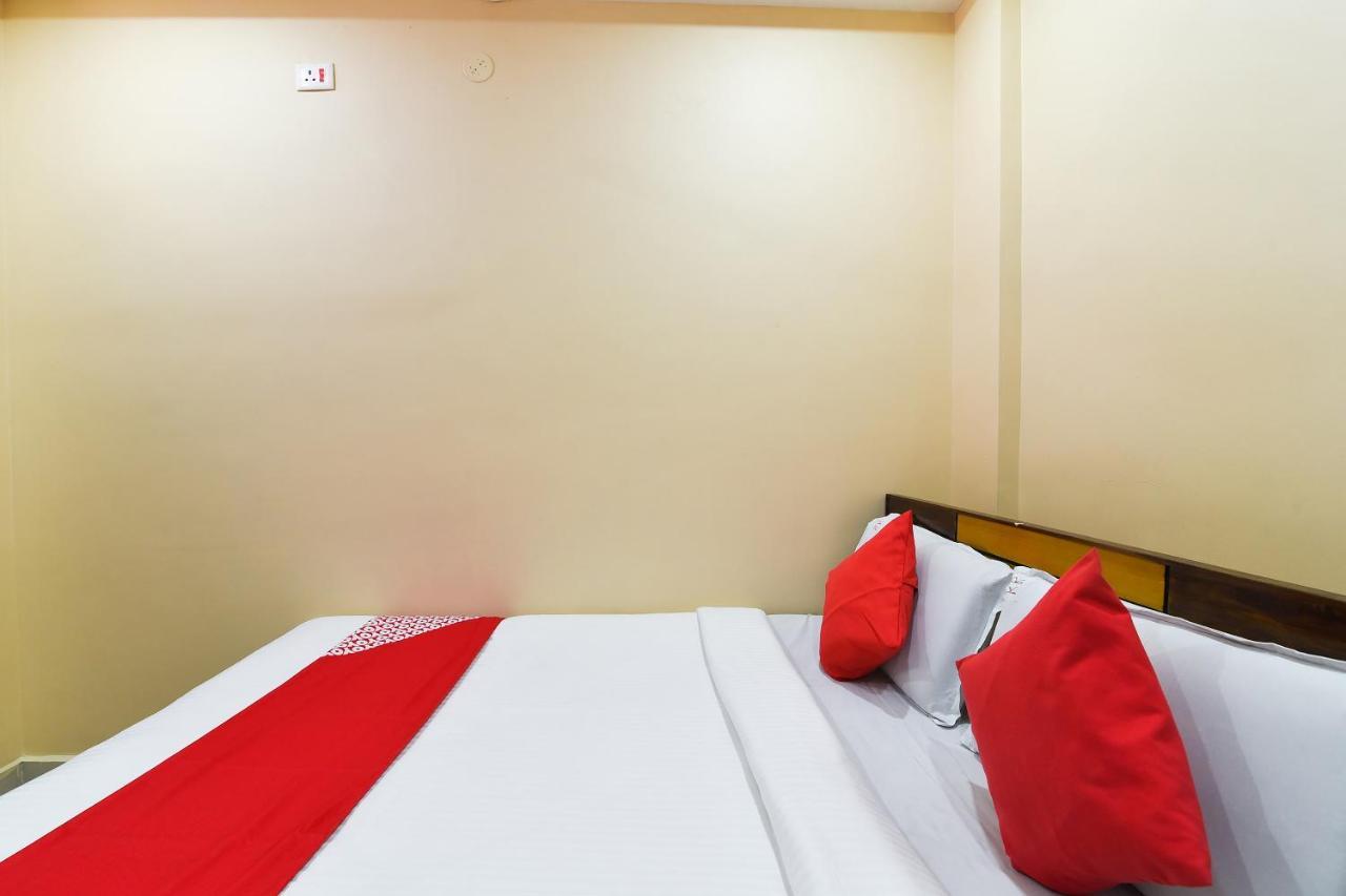 Ramesh Residency Hotel Anantapur Luaran gambar